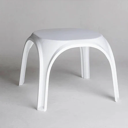 Столик к шезлонгу